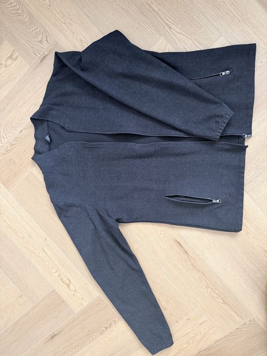 Женская одежда размер S. M.