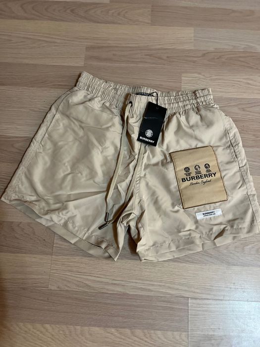 Къси шорти,бански