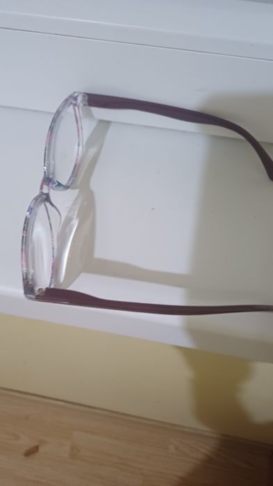 Нови очила/рамки +стъкла /+2 диоптъра/