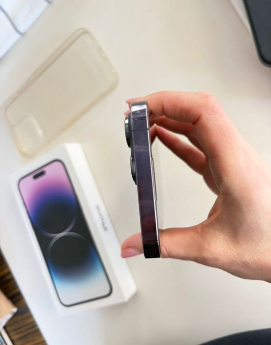 iPhone 14 Pro Max 1TB Deep Purple + кутия + кейсове