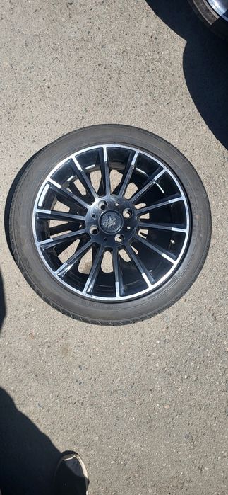 Продам диск комплект 4шт R17
