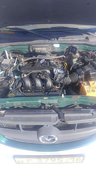 Продам Мазду трибьют