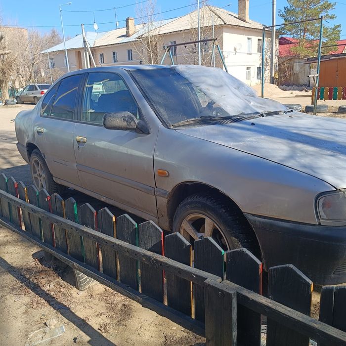 Продается машина Nissan
