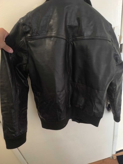 Мъжко яке от естествена кожа,много запазено. ,М