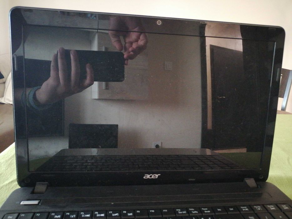 Лаптоп Acer Aspire E1-571 Q5WPH 15.6" За части