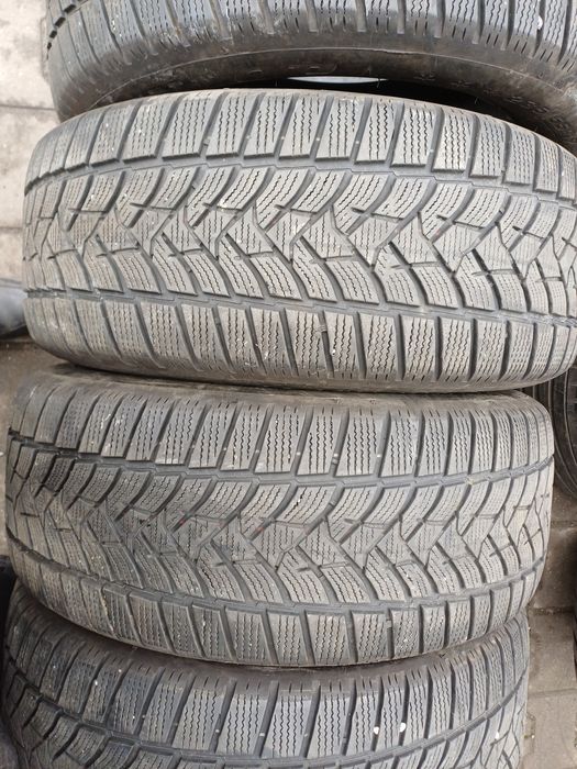 Гуми 235/55/17 Дънлоп