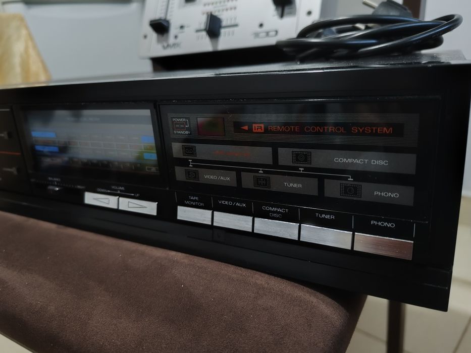 Amplificator Fisher ,mixer