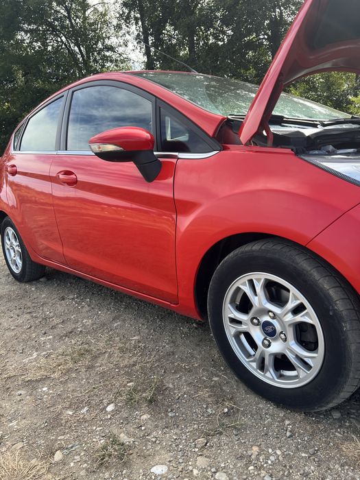 Ford Fiesta Titanium 2013