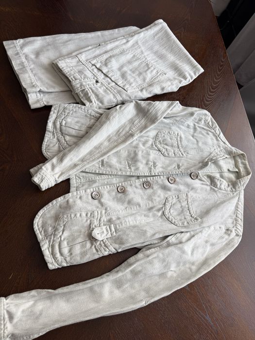 Куртки и пиджаки