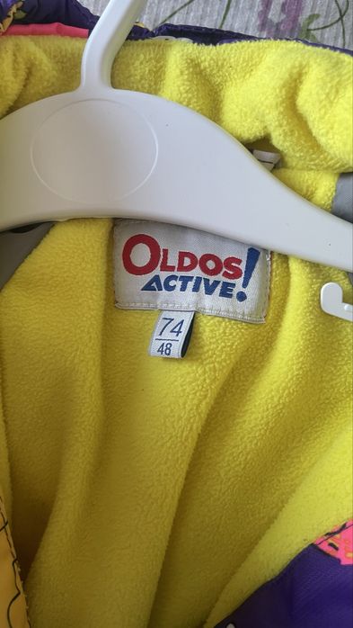 Продам комбинезон на осень осень