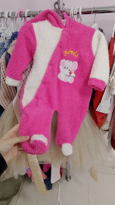 Отдам одежду большой объем