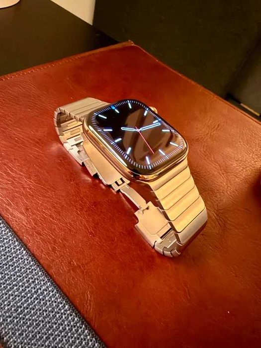 Apple Watch Series 11 Titanium Gold Milanese Link 46 GPS+Celullar США