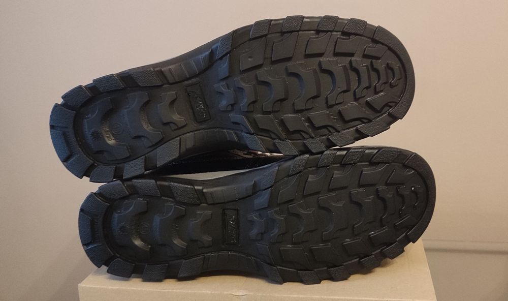 ОБУВКИ  работни, 45, български