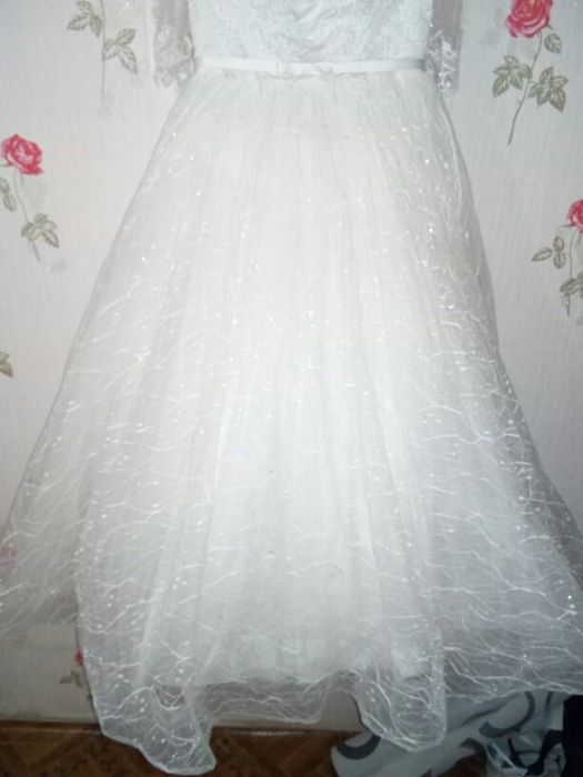 продам свадебное платье размер 50