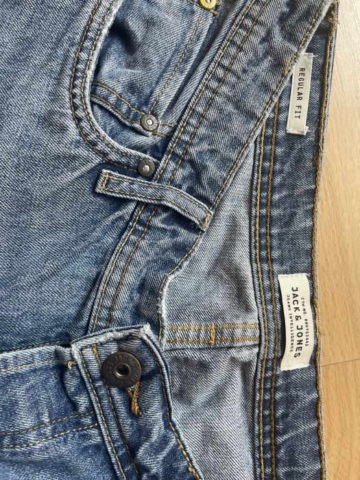 Три чифта мъжки къси панталони