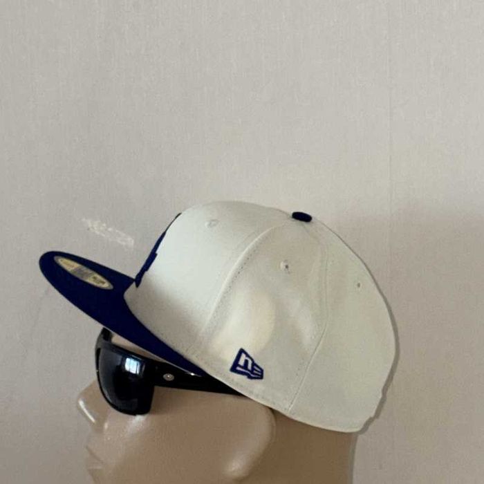 LA Los Angeles Dodgers MLB шапка с права козирка shapka prava kozirka