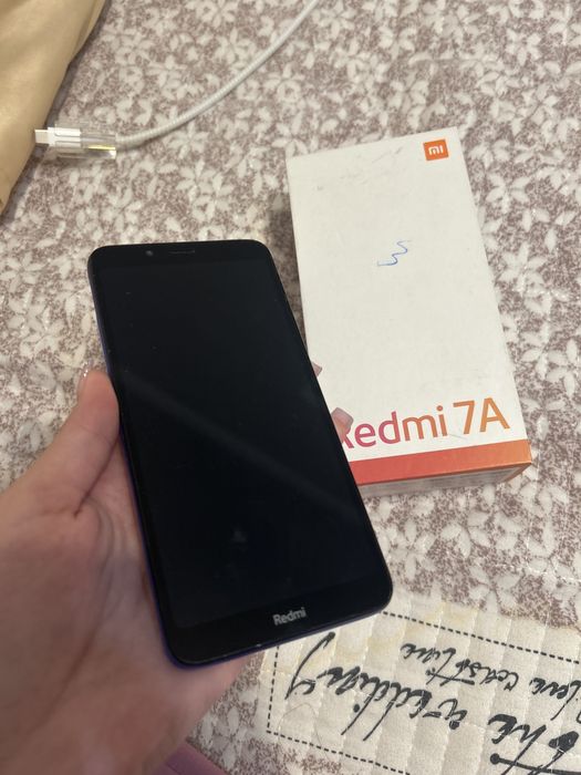 телефон Redmi  7A