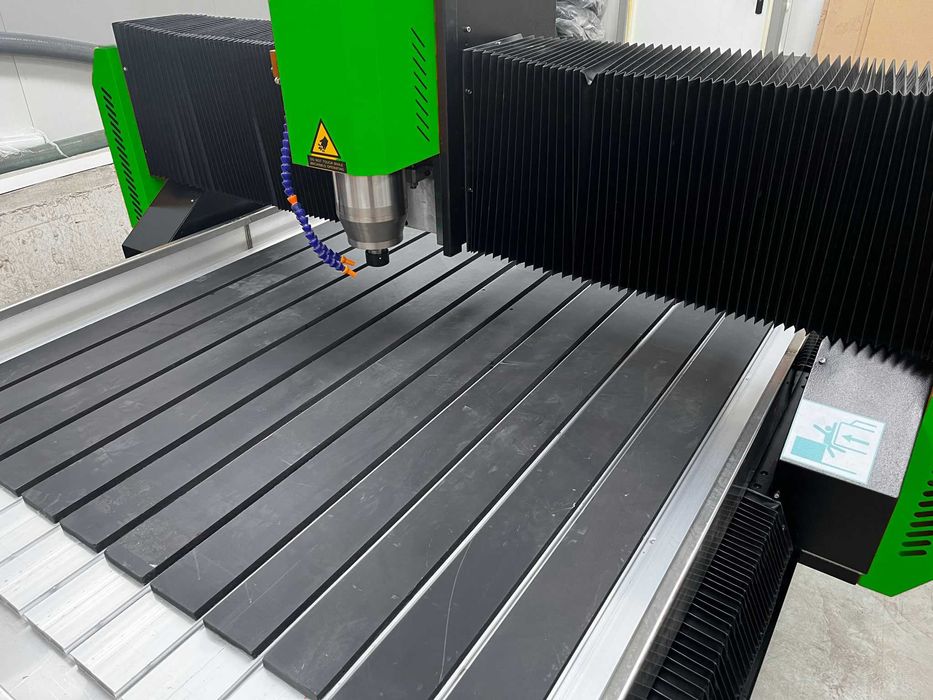 CNC Рутер за гравиране на камък Vietto ТS 1212 – STONE