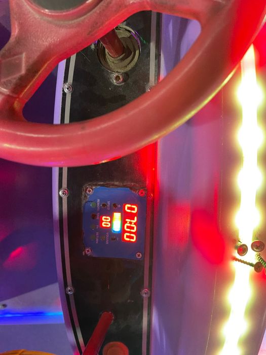 Светящие электромашинки