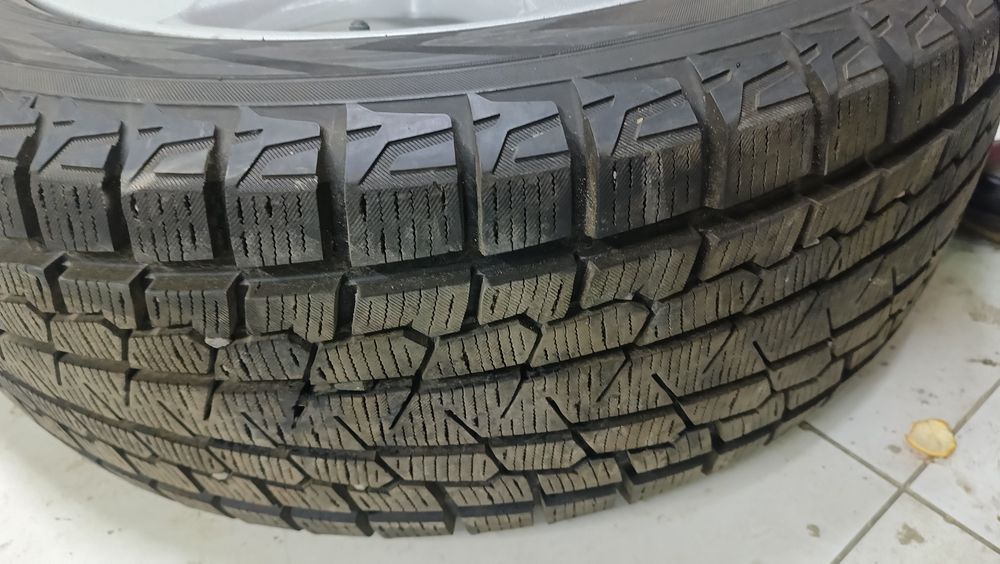 Запаска балон Тойота Хайлендр.