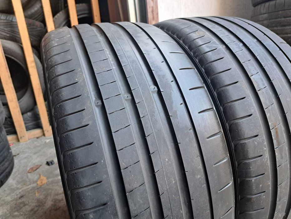 * 2 anvelope 255/35 R21 Yokohama