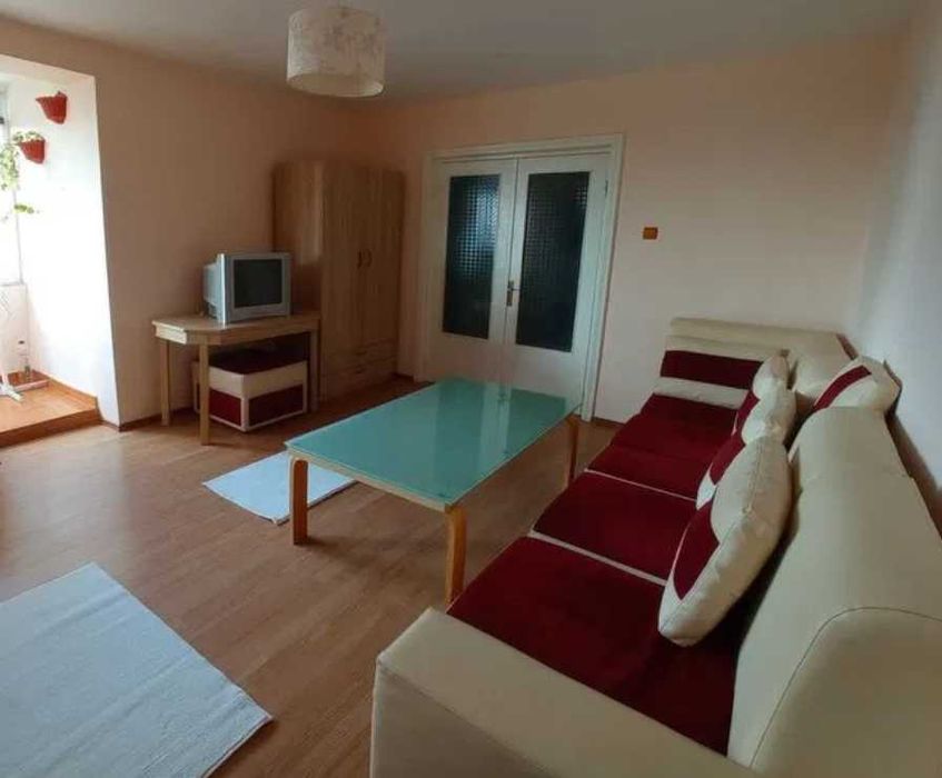 Дава се под наем Тристаен апартамент в Пловдив, Каменица 2 - 90 кв.м за 285.6 € - Снимка #1