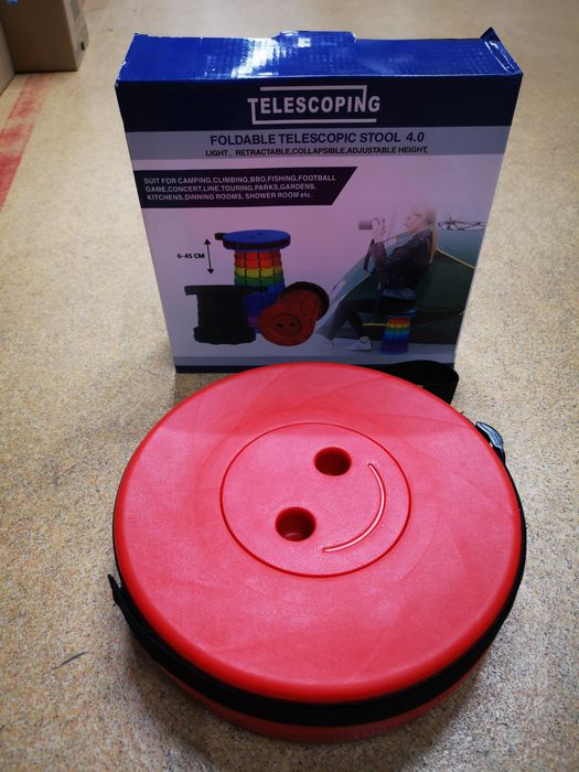 Scaun retractabil cu pliere telescopica pentru camping