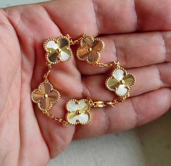 Гривна със златни детелини - Van Cleef & Arpels VCA Vintage Alhambra