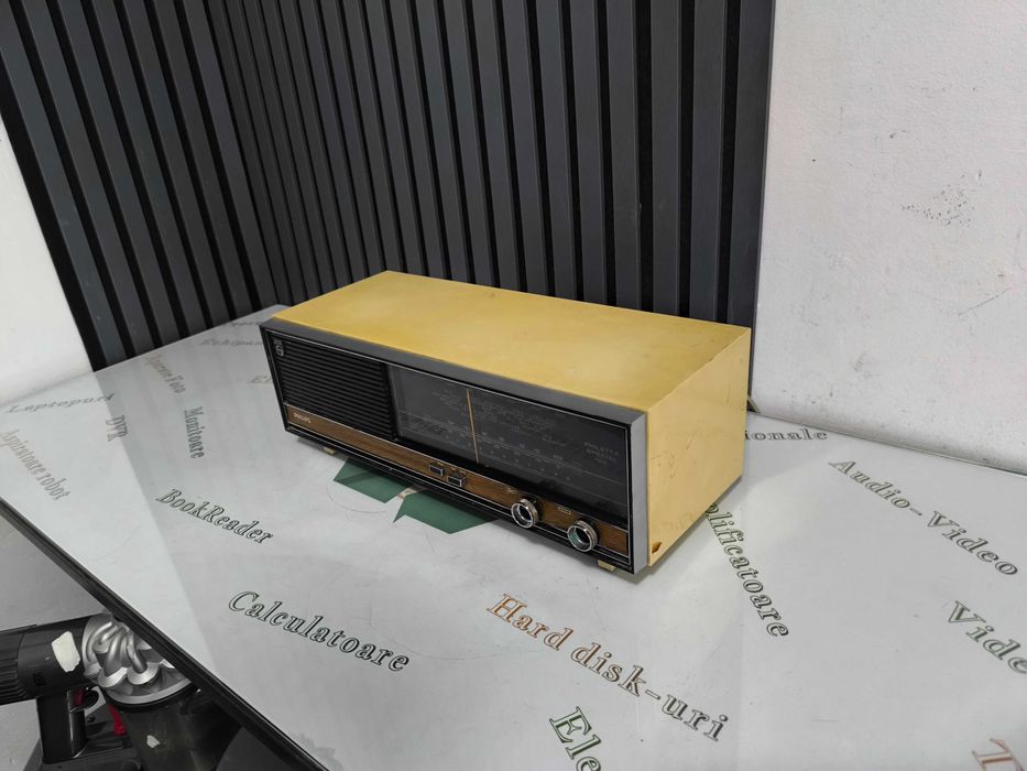 Radio Philips Philetta Special 192 vintage MW UKW FM