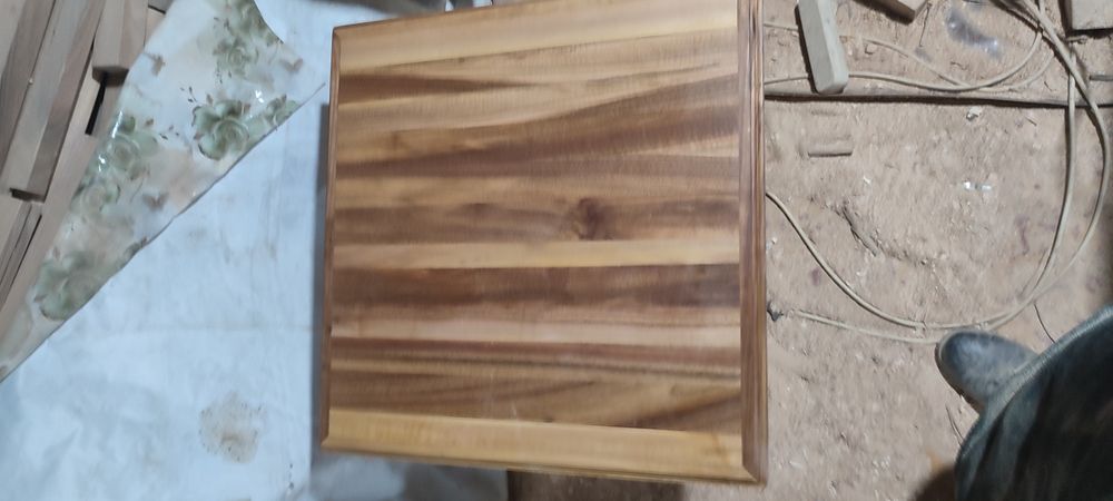 Журнальный столик, Карагач