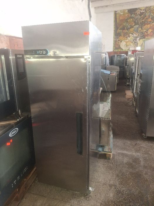 Хладилник професионален FOSTER