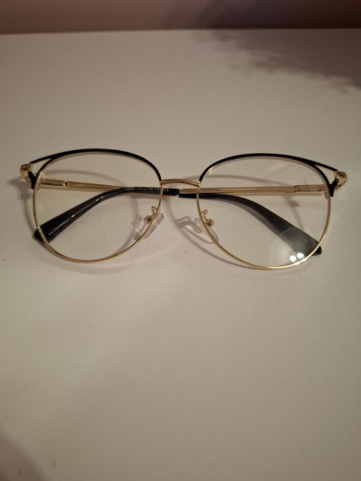 Диоптрични рамки за очила