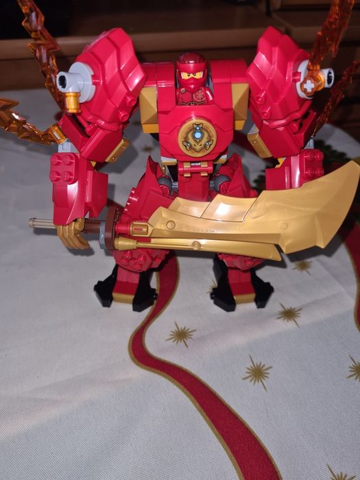 Vând Lego Ninjago(diferite set-uri)