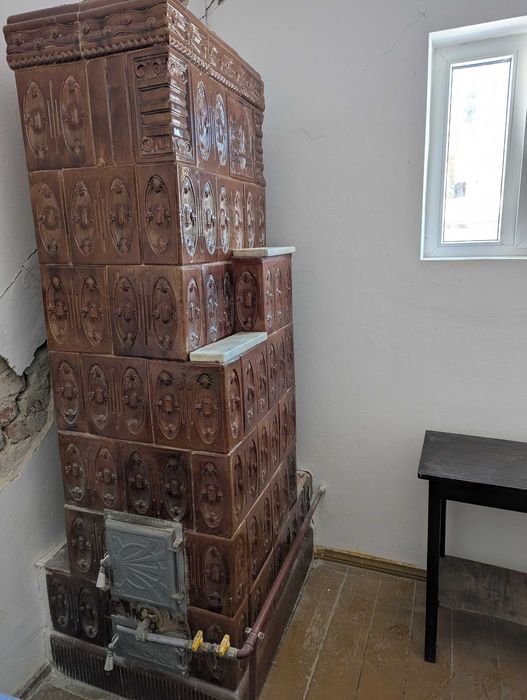 Sobă veche și funcțională din teracota, piesă unică și robusta / set