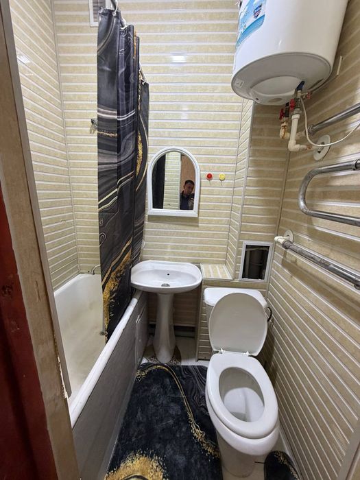 Срочно продам 1 комнатную квартиру 5 микрорайон