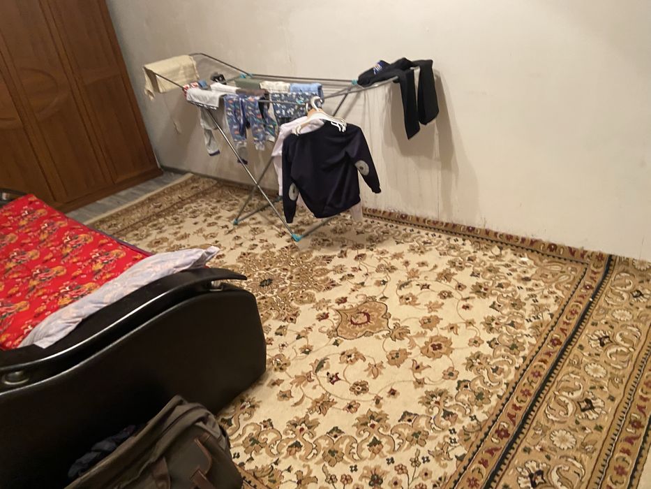 Продам ковер в хорошем состоянии
