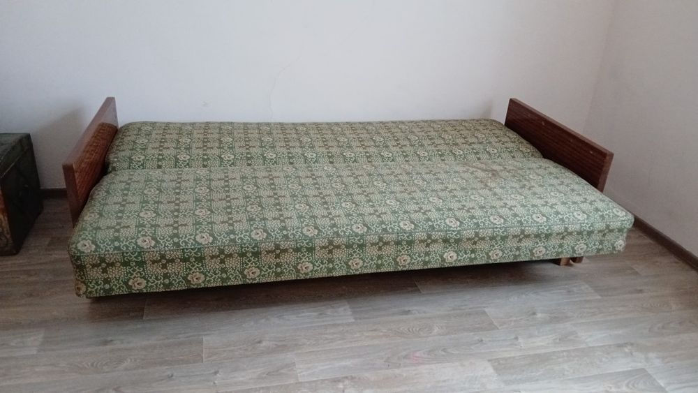 Диван раскладой гостевая
