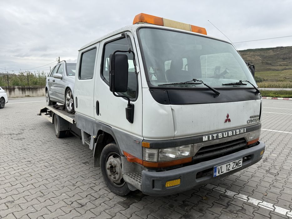 Proprietar vand Mitsubishi canter 2.8 diesel se conduce cu B autoplatforma BA14 6 locuri