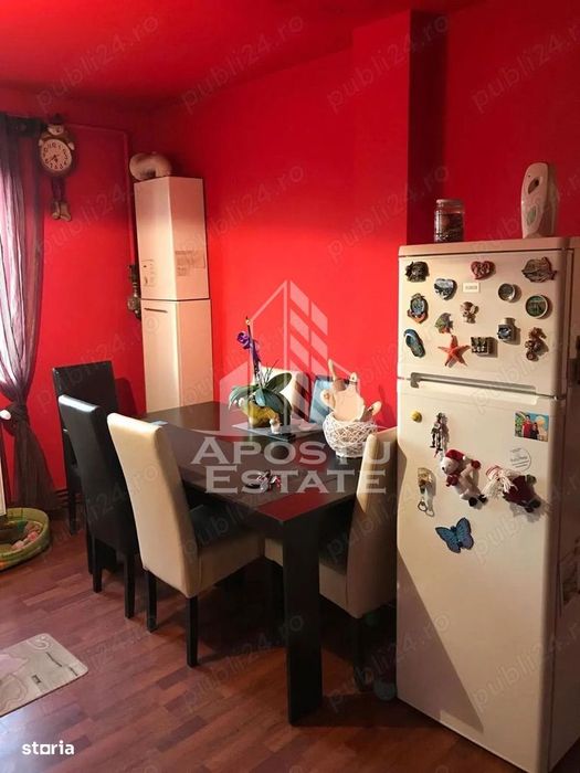Apartament cu 3 camere, centrala proprie, zona Cetatii