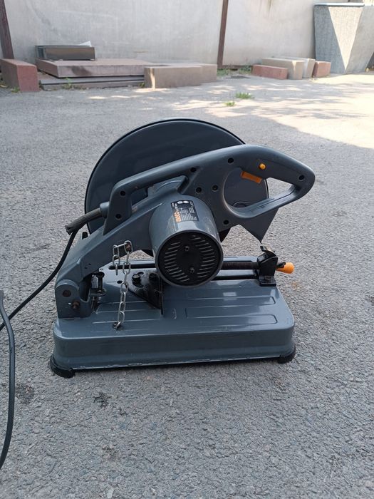 Пила торцовочная