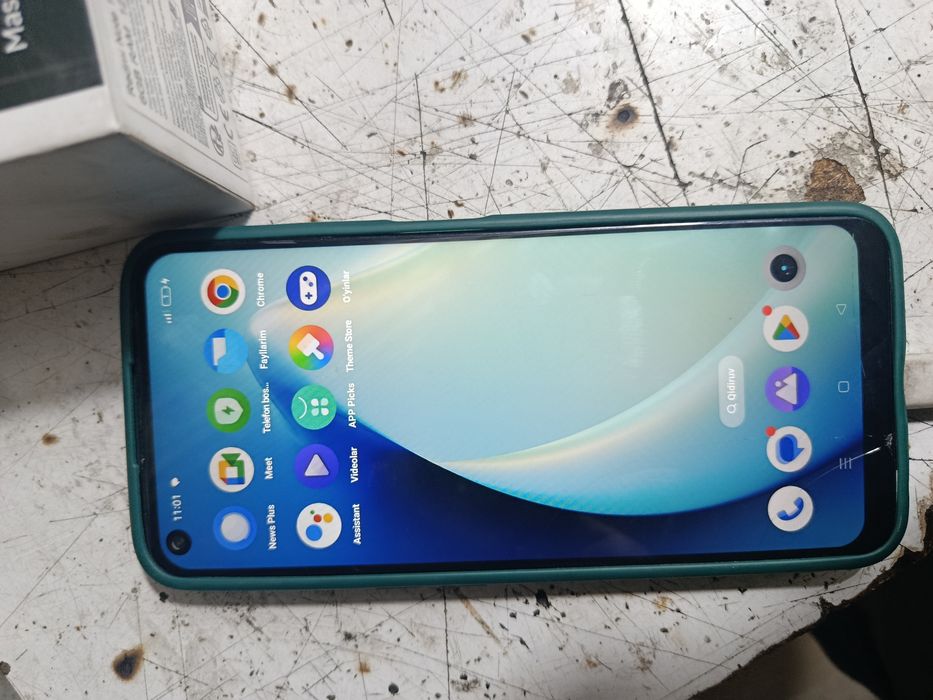 Telefon sotiladi Relami I9