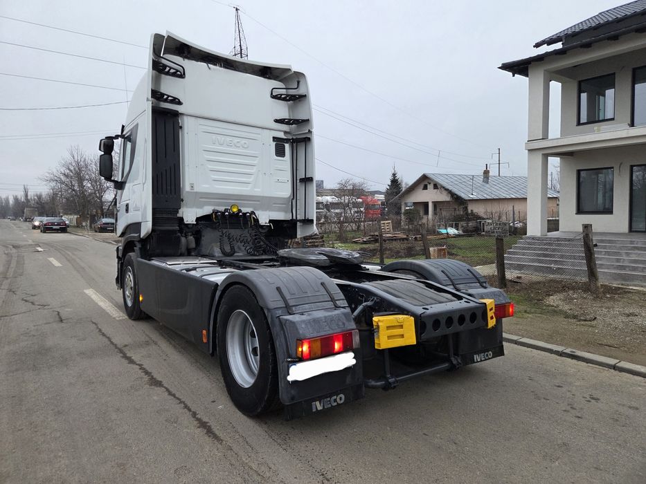 Iveco Stralis 420cp E6 / 2015 / 10.500€