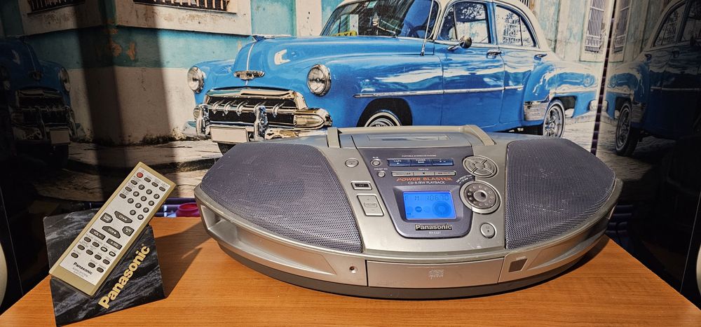 Panasonic RX ES 27 radio casetofon cu cd