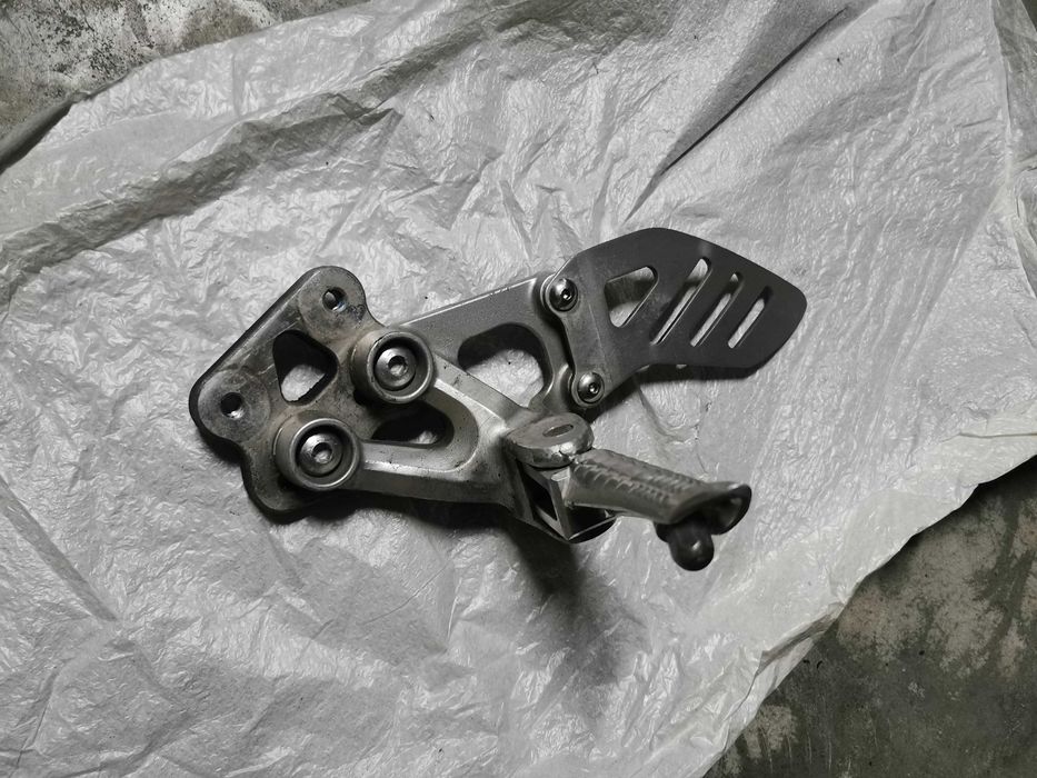 Scarita Stanga pilot originala suzuki gsxr 600 2008