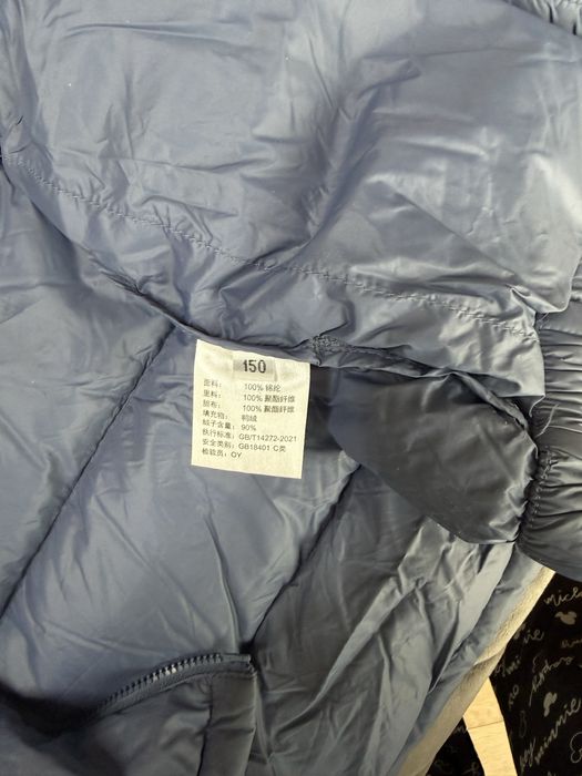 Продам куртку для мальчика 6–7 лет