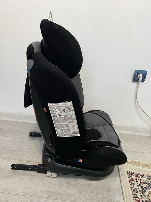 Автокресло Babyton