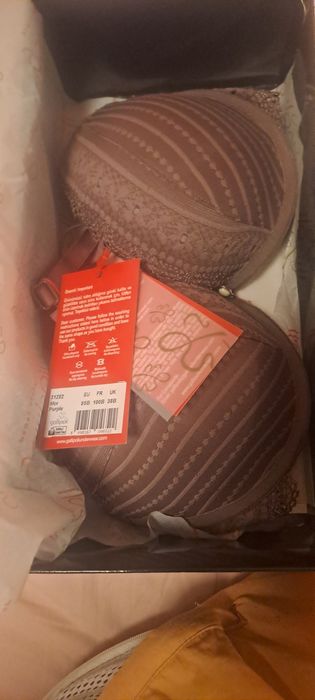 Продавам чисто нови Сотиени