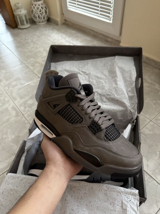 Air Jordan 4 retro Cave stone & black moon ( НЕУПОТРЕБЯВАНИ )