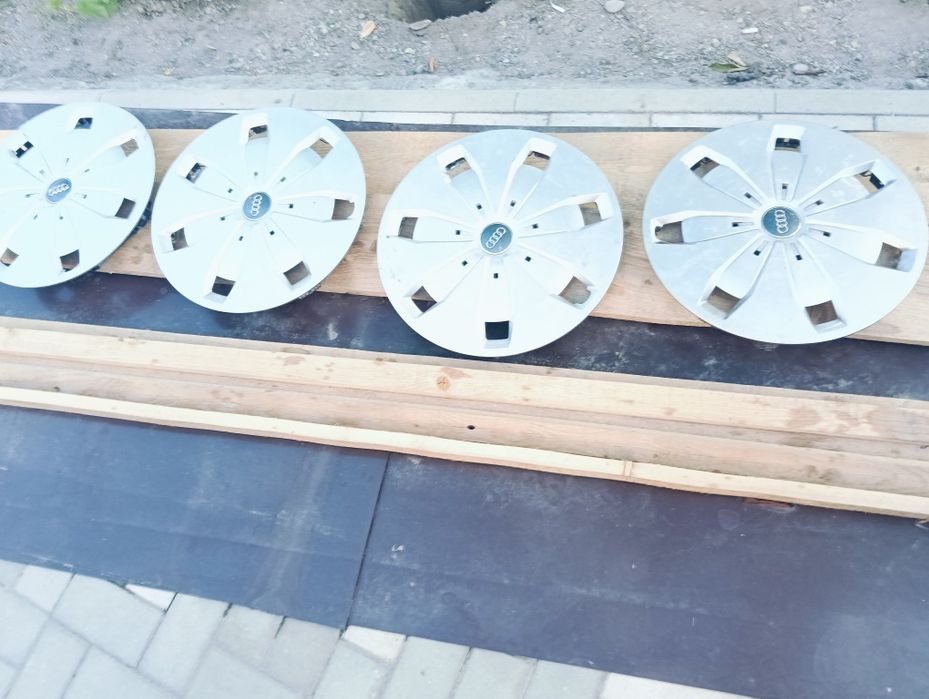 Capace audi originale