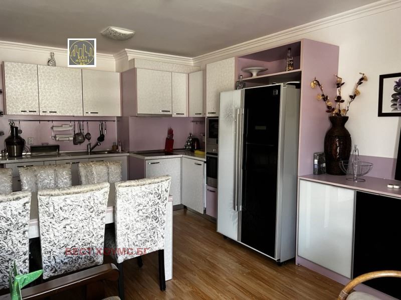 Продава се Двустаен апартамент в Свети Влас - 68 кв.м за 1500 €/кв.м - Снимка #11